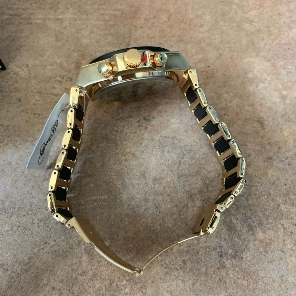 Watch - Picture 4 of 6